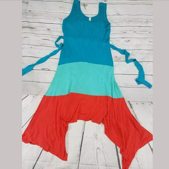 Emerald Dresses & Skirts - Emerald Maxi Dress Size Large